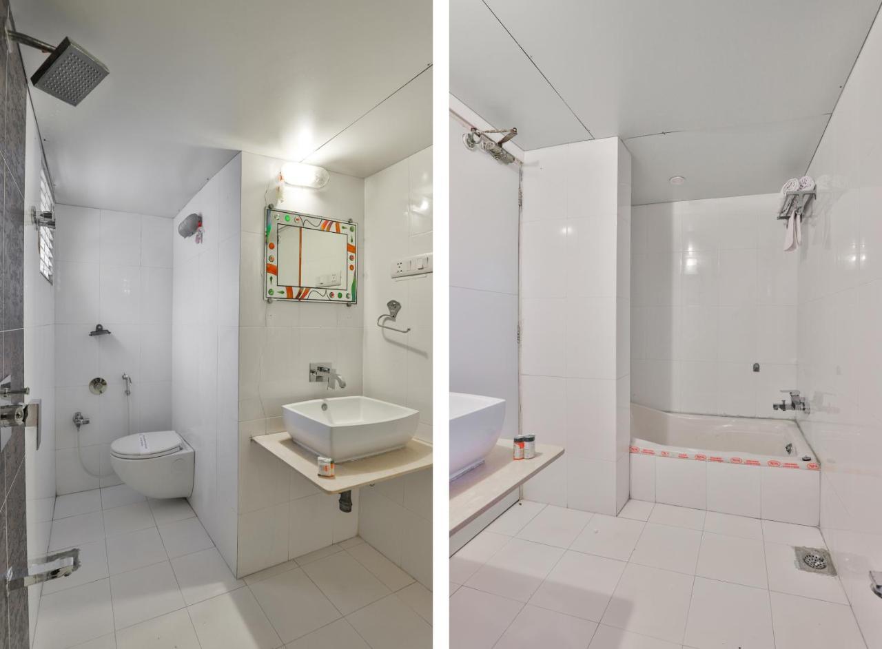 Oyo 2351 Hotel Golden Plaza Αχμπανταμπάντ Εξωτερικό φωτογραφία